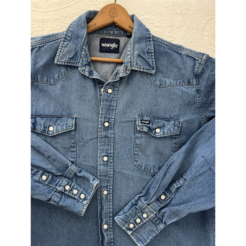 Wrangler Cowboy Cut Denim Western Shirt Mens XL Pearl Snap Blue Raw Hem Workwear